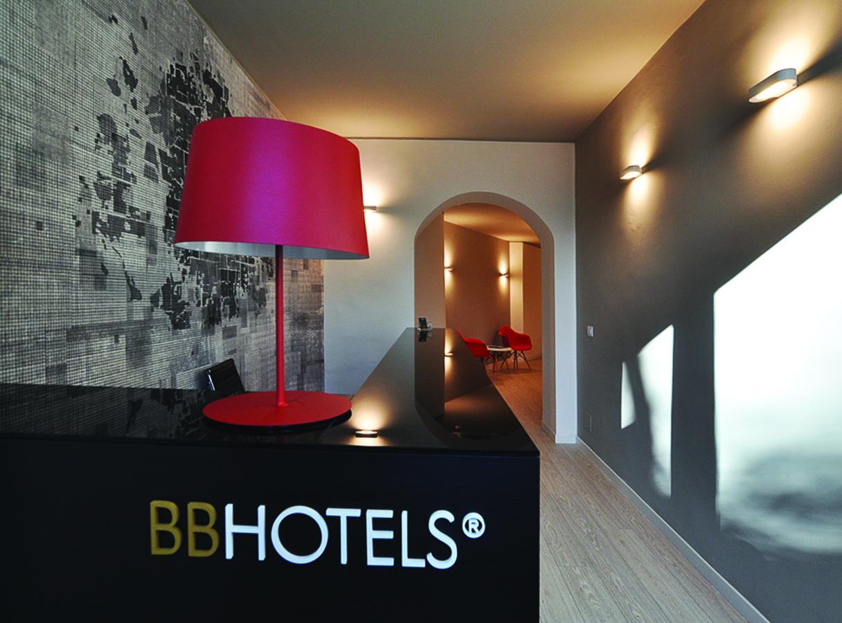 Bb Hotels Aparthotel Citta Studi Milaan Buitenkant foto